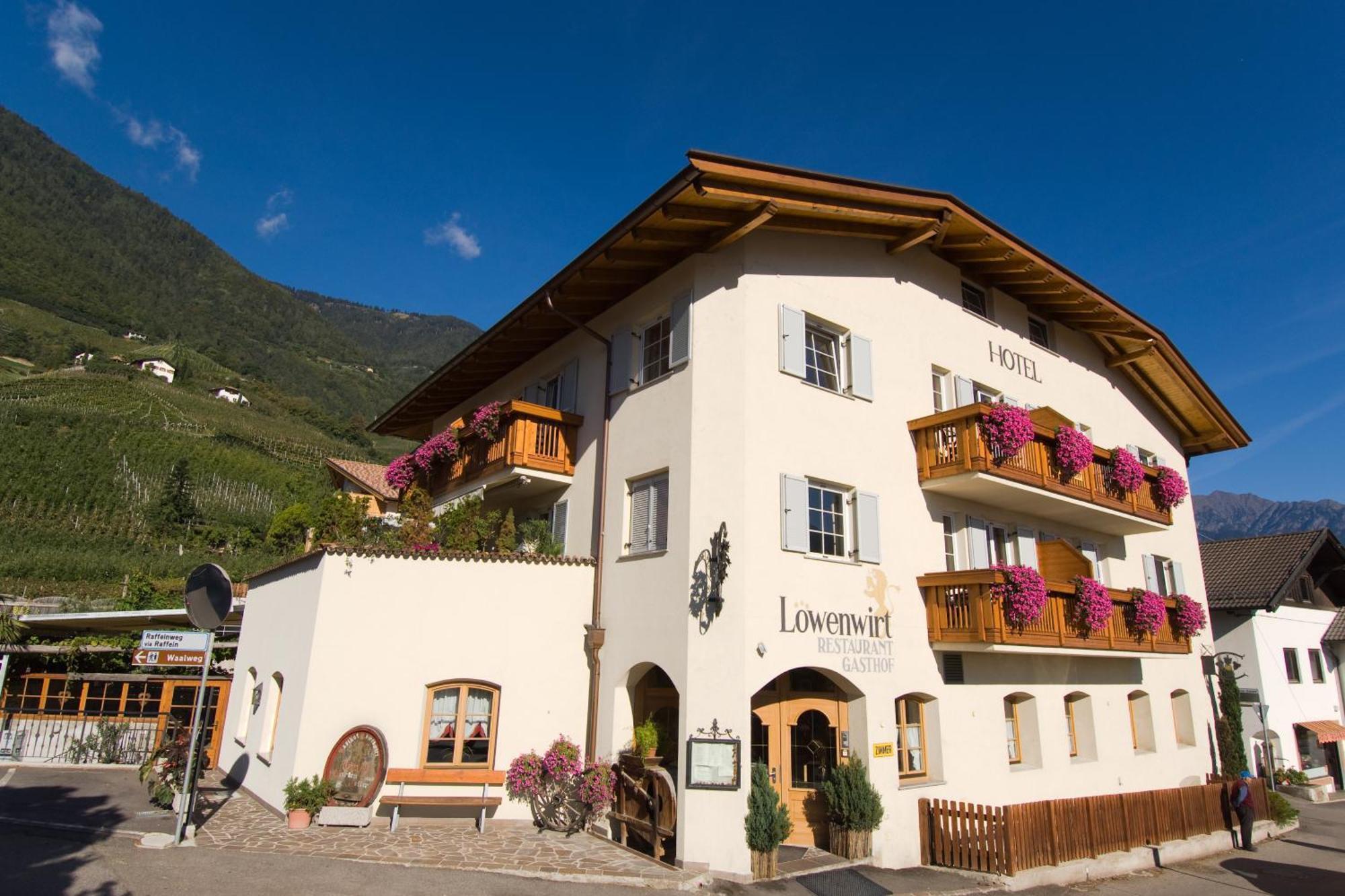 Hotel Loewenwirt Cermes Exterior foto
